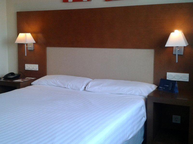 Logrono Canas 3* Viana (Navarre)